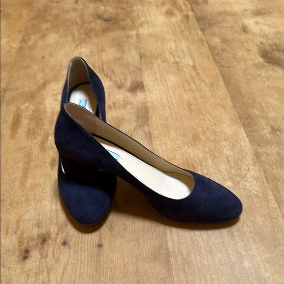 Prada Authentic Blue Block Heel Elegant Design - Picture 3 of 9